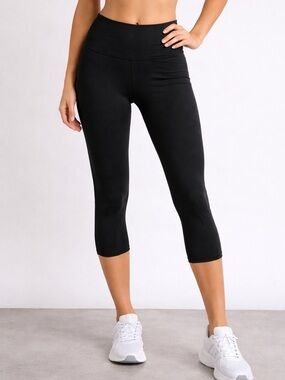 Lululemon 7/8 Leggings.